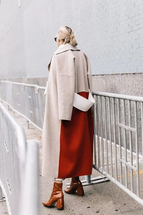 燕麥色 告別黑白灰，解鎖秋冬溫柔高級(jí)感